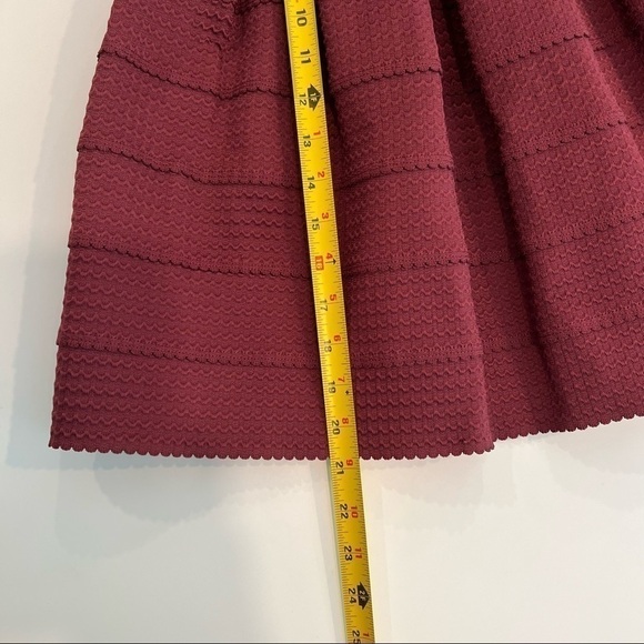 𝅺NWOT GIRLS From Savoy Ponte Bell Skirt - Picture 3 of 9